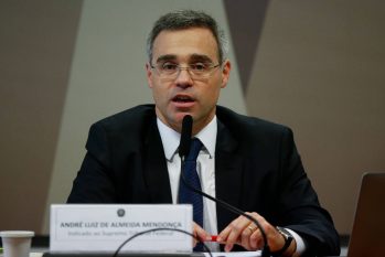 André Mendonça, em sabatina na CCJ do Senado. (Pedro Ladeira/Folhapress)