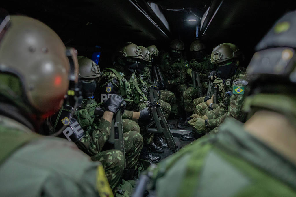 Forças Armadas exigem vacinas de militares, mas ignoram a de Covid-19