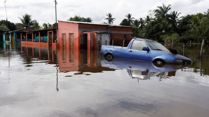  Governo da Bahia calcula que o custo para reconstruir as estruturas destruídas pelas chuvas pode chegar a R$ 2 bilhões (REUTERS/Amanda Perobelli/Direitos reservados)