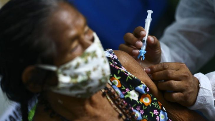 Vacinação em Manaus. (Marcelo Camargo/Agência Brasil)