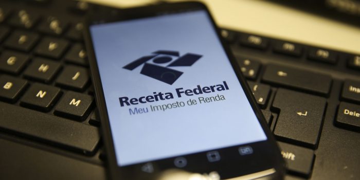 Pelo menos 15,1 mi pagarão mais imposto após governo federal não corrigir tabela do IR