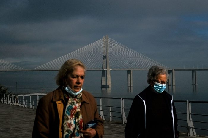 Casos de Covid-19 explodem em Portugal e aumentam 55% em 24 horas