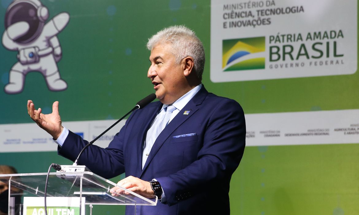 Ministro Marcos Pontes afirma que Brasil será grande produtor de vacinas