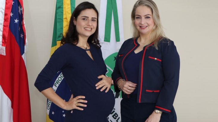 Defensoras públicas Caroline da Silva Braz e Pollyana Souza Vieira, autoras do projeto. (Divulgação)
