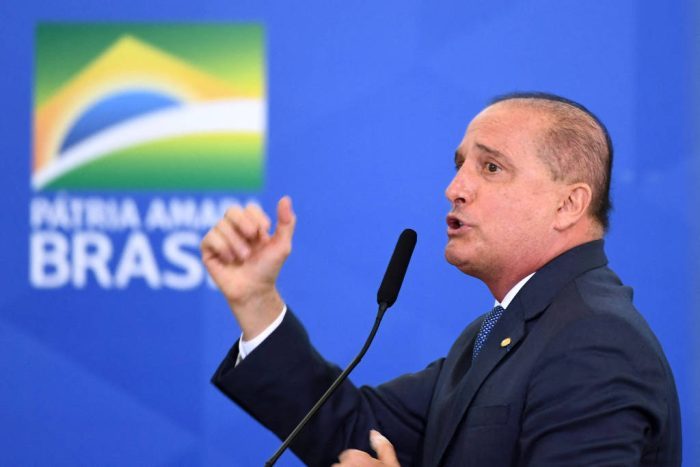 Governo prepara portaria que oficializa redução do tempo de licença por Covid-19