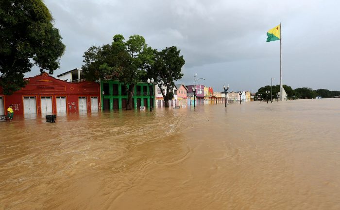 Medida do rio Acre chega a 11,17m e deixa órgãos em alerta para evitar desastres