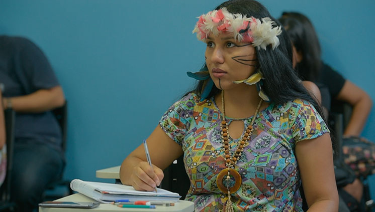 Baixa oferta do Bolsa Permanência compromete acesso e inclusão nas universidades
