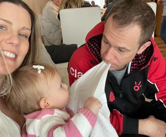 Tiago Leifert anuncia que filha está com câncer: ‘Um tumor em cada olho’