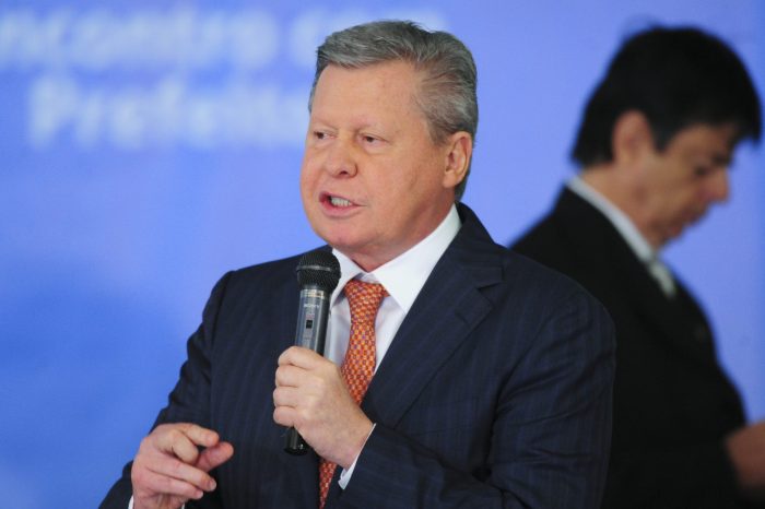 MP-AM descarta investigação de irregularidade em empresa na gestão de Arthur Virgílio