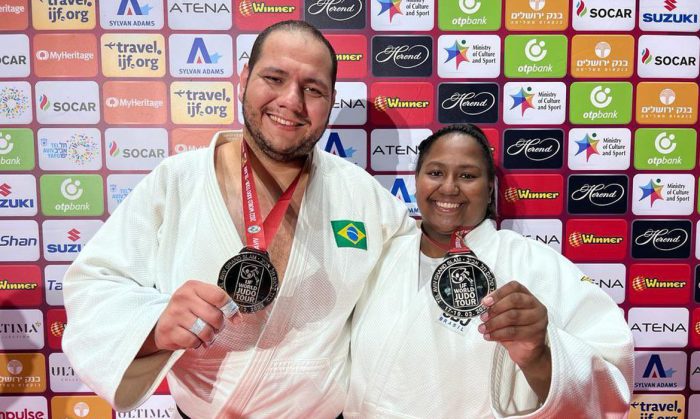 Beatriz Souza e Rafael Silva faturam prata em Grand Slam de Judô