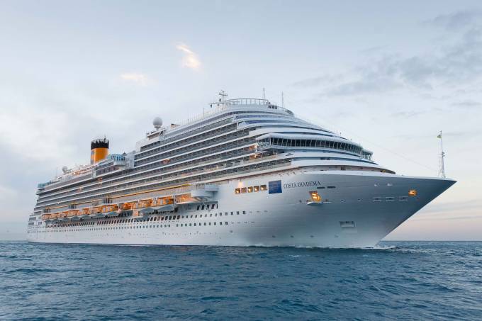 Associação de cruzeiros mantém suspensão de operações até dia 18 de fevereiro