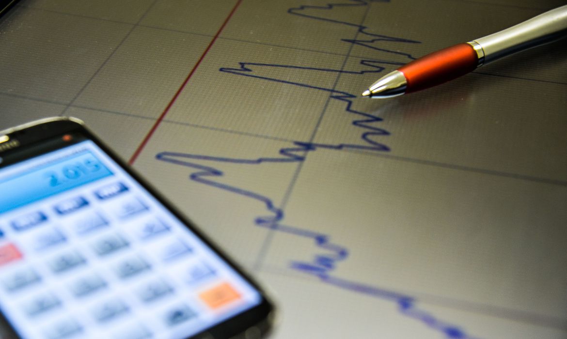 Clima Econômico do Brasil é o pior entre dez países latinos, segundo FGV