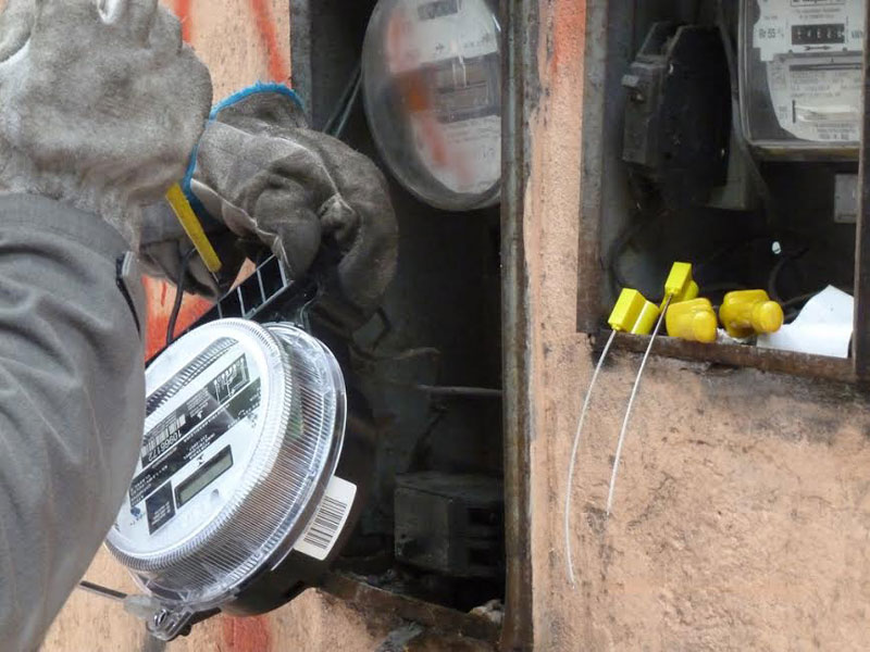 MPAM investiga Amazonas Energia por denúncia de cobrança dobrada de novos medidores