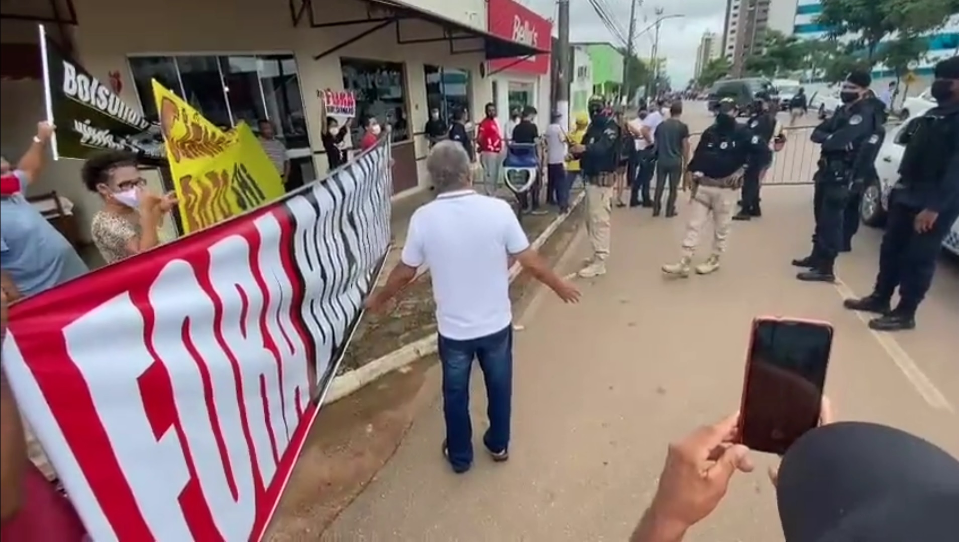 MPF vê abuso de autoridade da PRF contra manifestantes anti-Bolsonaro durante visita presidencial a Rondônia
