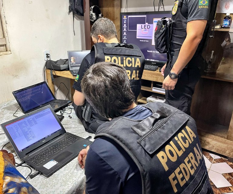 Polícia Federal deflagra operação contra pornografia infantil em Macapá