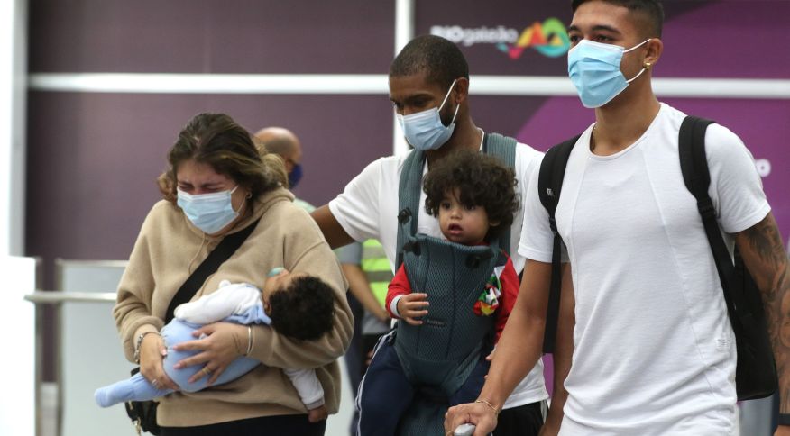 Jogadores brasileiros chegam da Ucrânia nesta terça-feira, 10, e relatam momentos de tensão