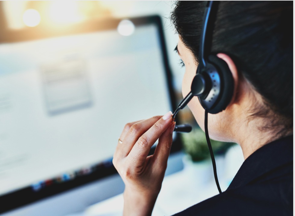 Chamadas de telemarketing podem ser reconhecidas pelo número 0303 (Foto: iStock)
