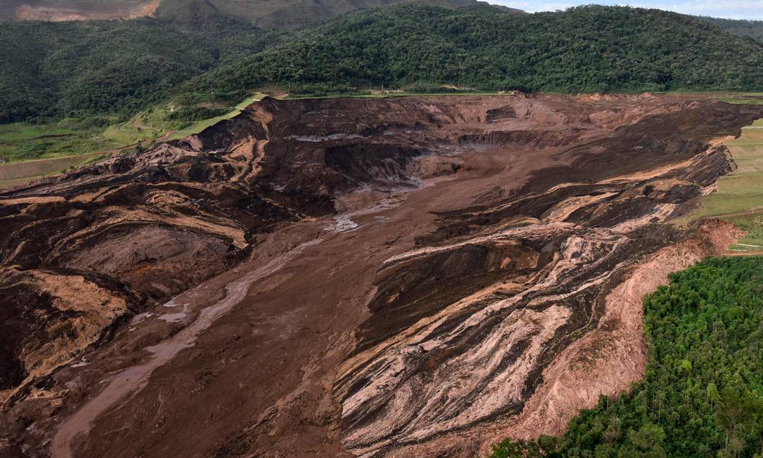 Vale é processada por regulador americano por falsas alegações sobre barragem