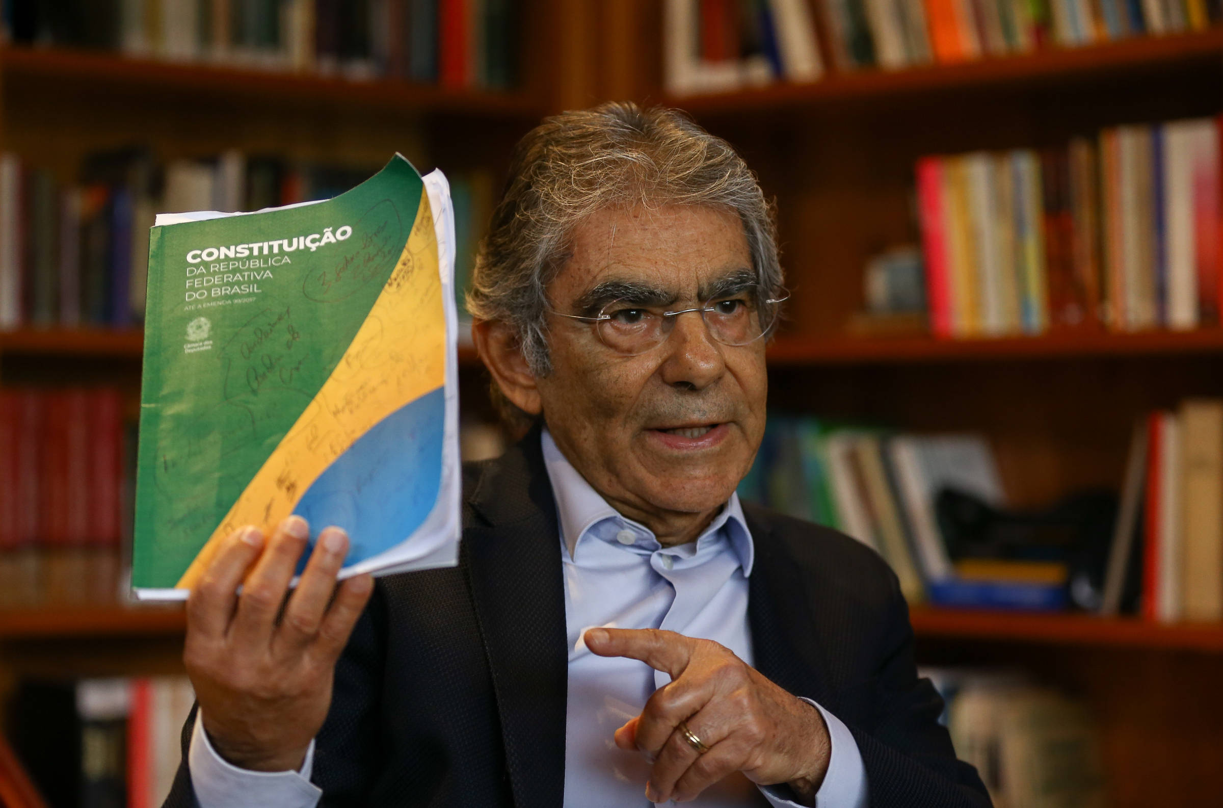 ‘Indulto não é cheque em branco e decreto de Bolsonaro é inconstitucional’, diz ex-ministro Ayres Britto