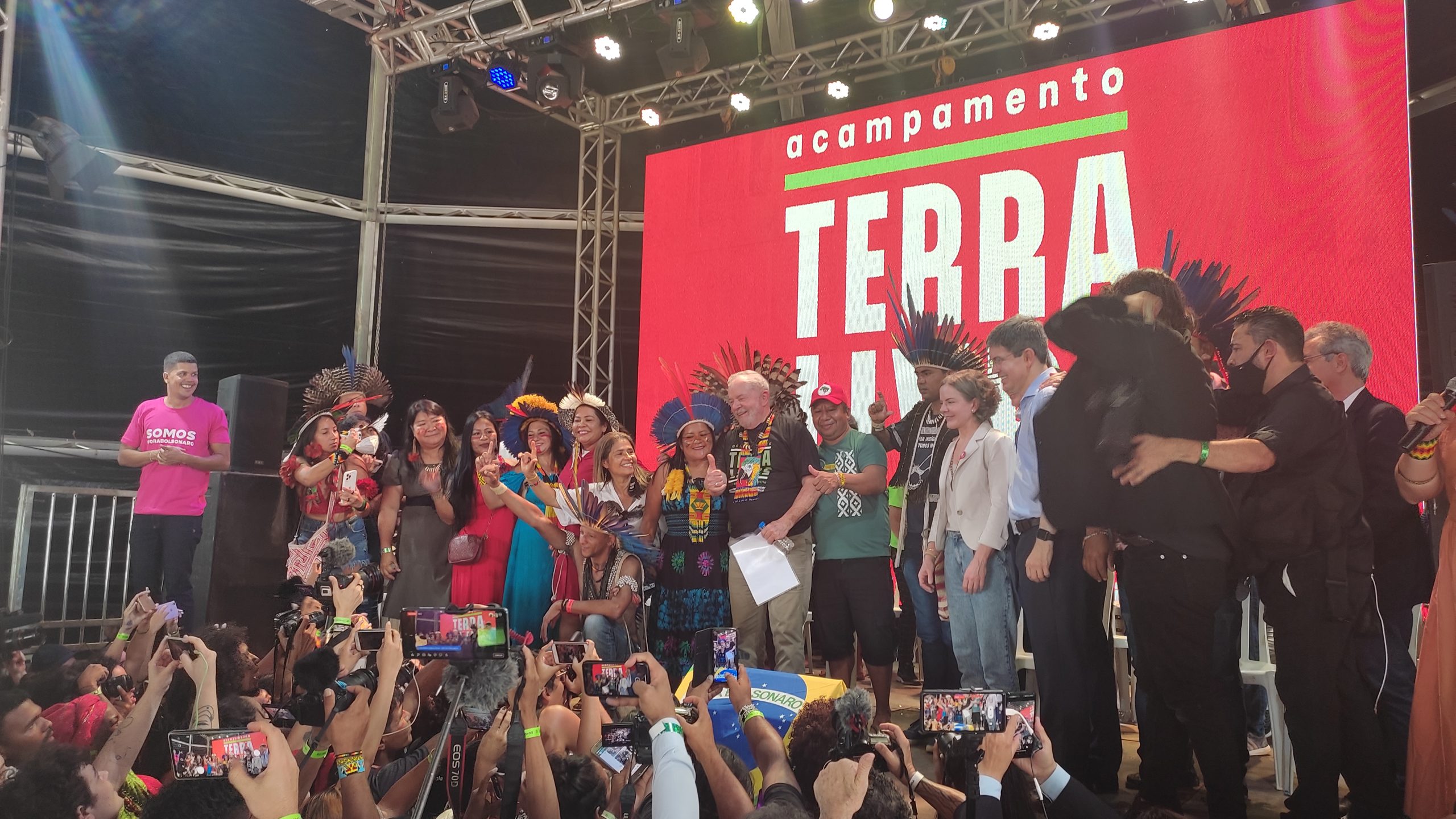 Pré-candidato à Presidência, Lula promete ministério para políticas indígenas e ‘revogaço’ no ATL