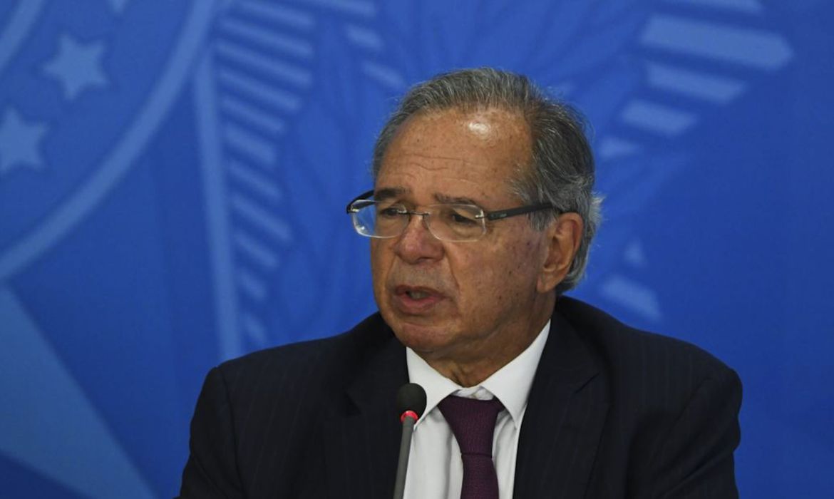Ministro da Economia, Paulo Guedes propõe redução do FGTS para trabalhador: de R$ 8% para 2%