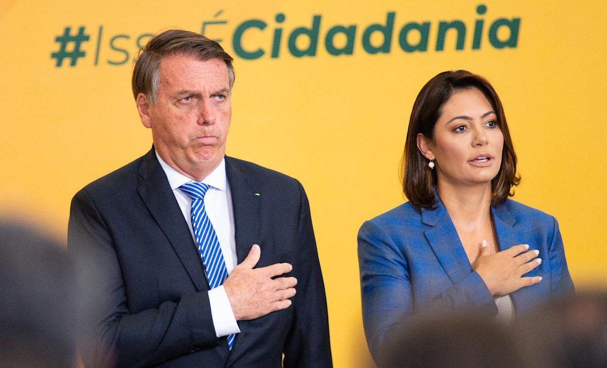 Em baixa com o público feminino: tanto mulheres pobres quanto ricas são avessas a Bolsonaro, aponta Datafolha