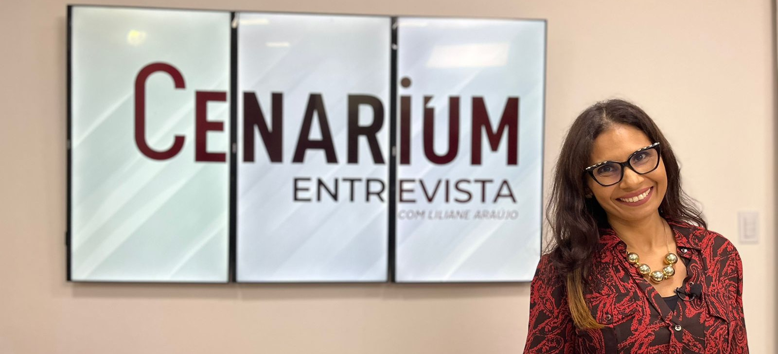 Cenarium Entrevista com a jornalista e presidente da AJEB – Coordenadoria AM, Dora Paula