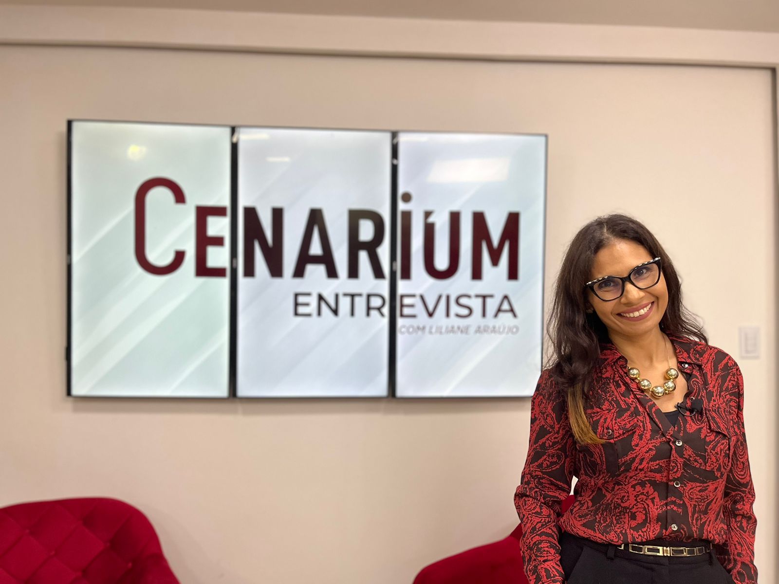 Cenarium Entrevista com a jornalista e presidente da AJEB – Coordenadoria AM, Dora Paula