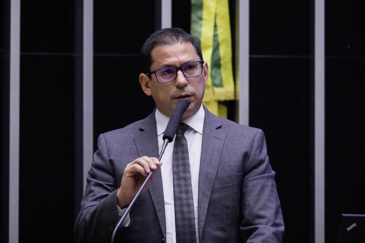 ‘É uma decisão política’, afirma Marcelo Ramos sobre decisão que o destituiu da vice-presidência da Câmara