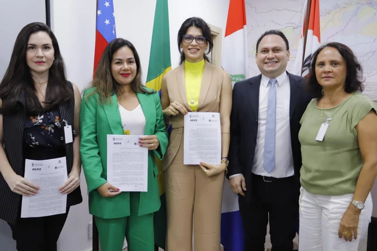 Ministérios Públicos e Defensoria assinam recomendações para combater violência obstétrica no AM