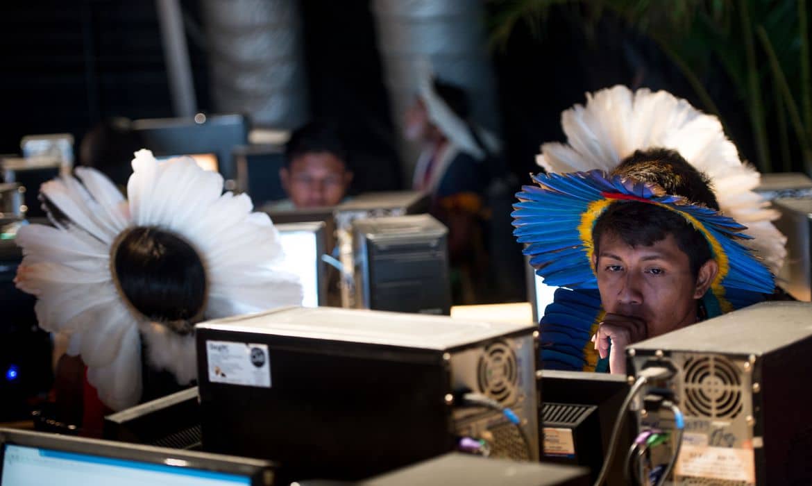 Embaixada dos Estados os Unidos oferece curso de inglês para indígenas