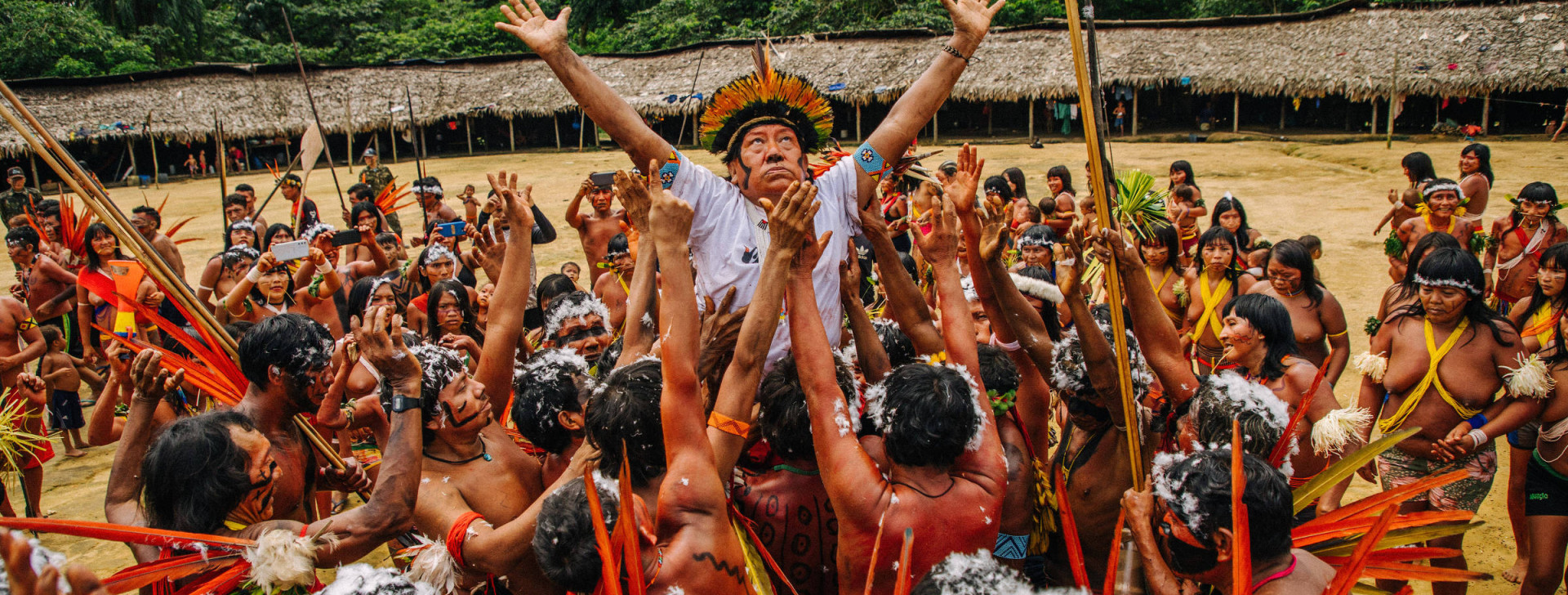 Festa de aniversário: rituais e discussão sobre ameaças marcam comemorações de 30 anos da Terra Yanomami