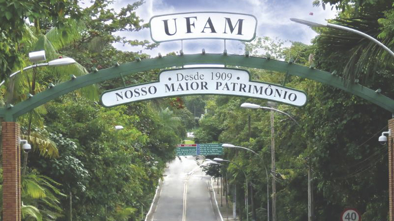 Ufam realiza adequações na malha viária em área de construção de novo bloco