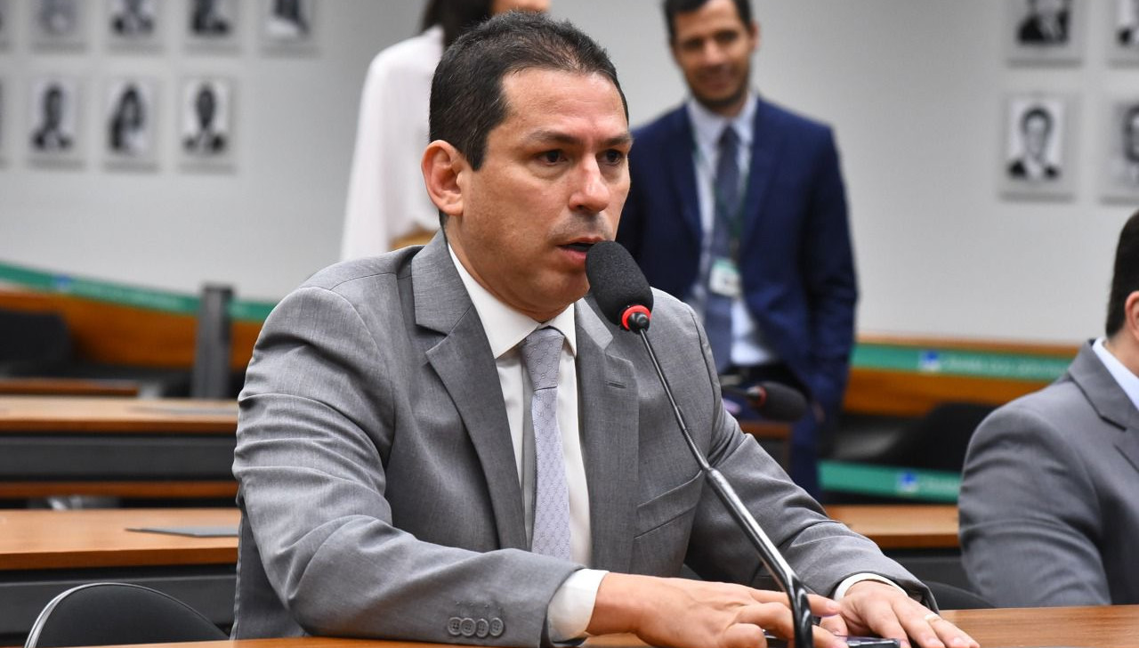 O deputado classificou a ausência de Guedes como falta de respeito com a Câmara dos Deputados e com a Comissão de Indústria, Comércio e Serviços da Casa (Divulgação)