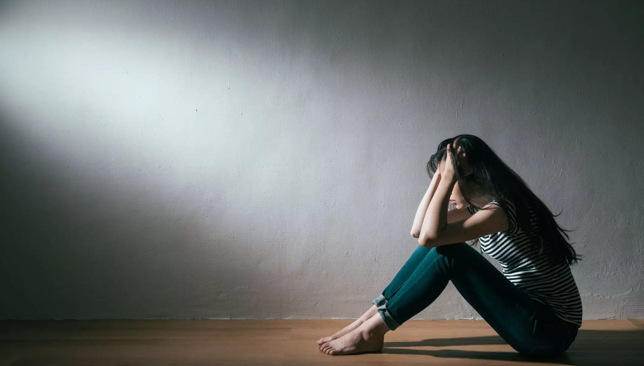 Presidente da Aleam chama atenção para lei que cria política de diagnóstico e tratamento de depressão na rede pública