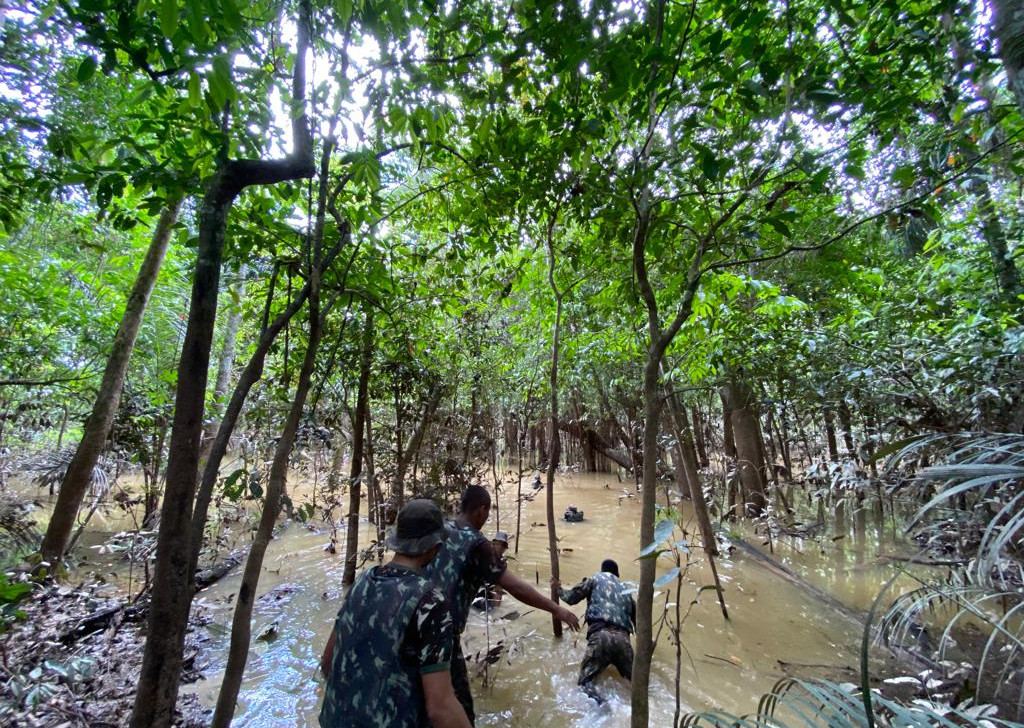 Ministro da Justiça confirma encontro de ‘remanescentes humanos’ em local de buscas por jornalista e indigenista