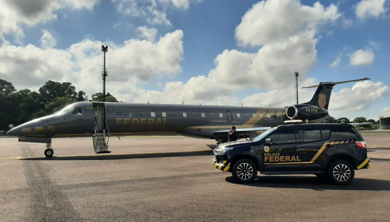 Caso Dom e Bruno: avião com ‘remanescentes humanos’ decola a Brasília para exame de identificação