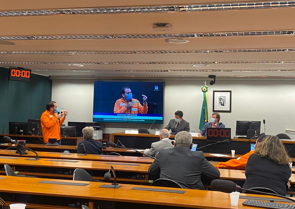 Na Câmara dos Deputados, audiência pública debate privatização da refinaria de Manaus: ‘Mais um ataque ao povo do Norte’