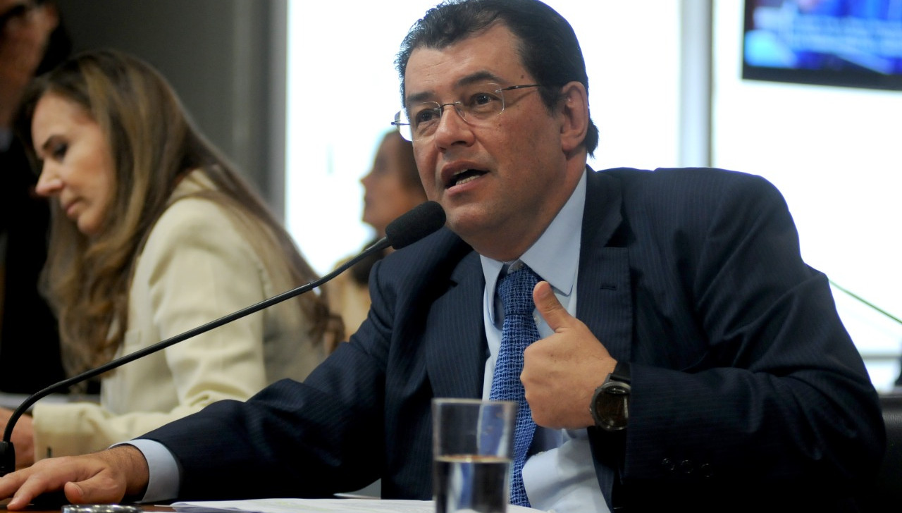 ‘Não disse, até hoje, se sou ou não candidato’, declara Braga apontando insegurança sobre candidatura ao Governo do AM