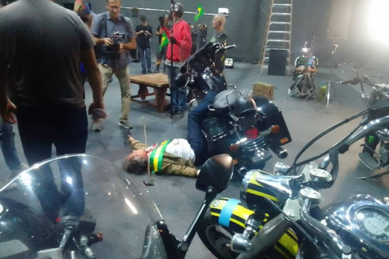 Ministro da Justiça pede que PF investigue filme que simula ataque a Bolsonaro