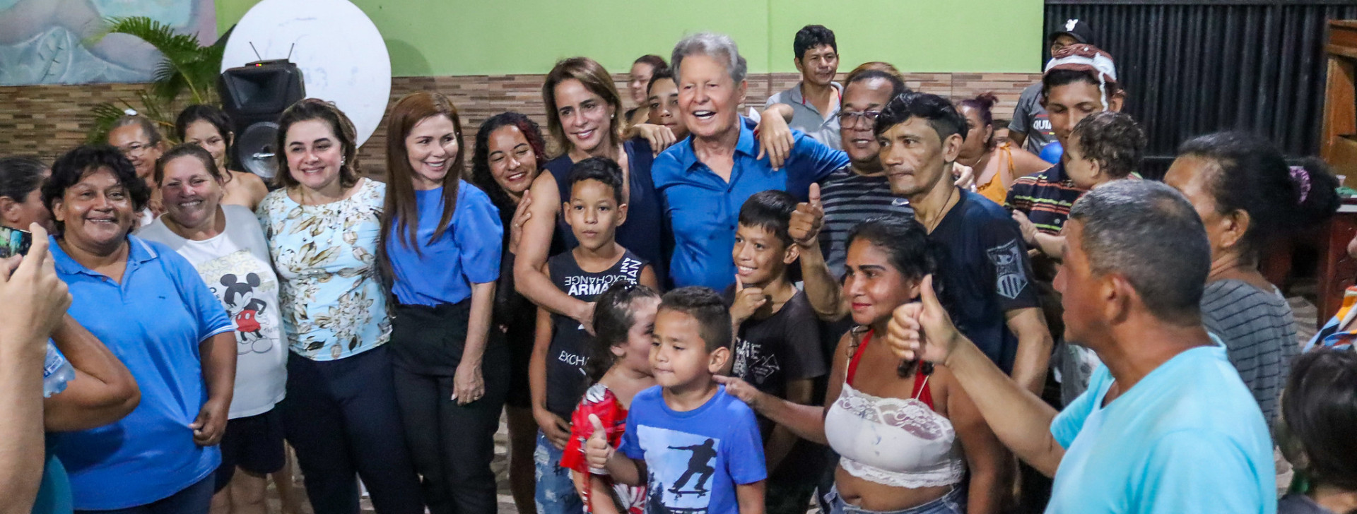 ‘Parente dos amazonenses’: Arthur Neto é recebido festivamente no Jorge Teixeira, bairro que fundou