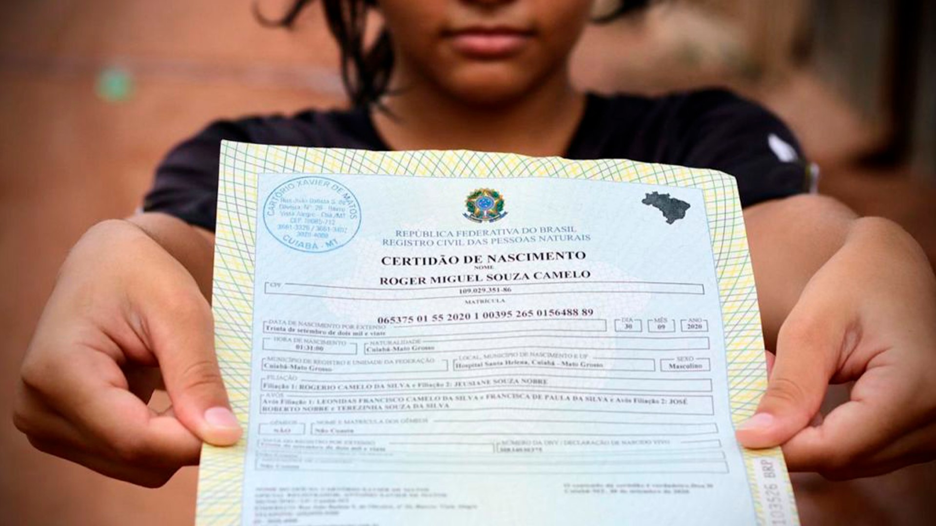 Menos burocracia: lei permite mudança de nome para maiores de 18 anos diretamente em cartório 