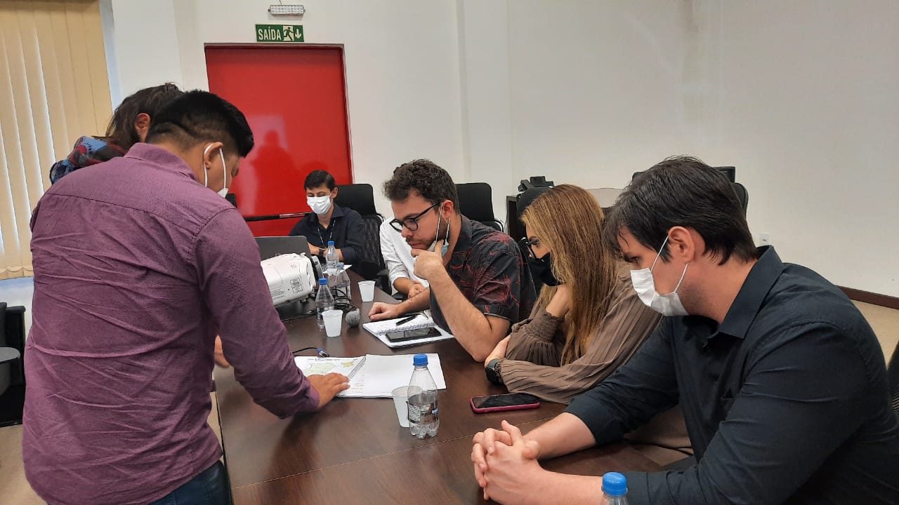 Em reunião com procuradores, lideranças indígenas relatam ausência de fiscalização e invasão de garimpeiros na TI Raposa Serra do Sol