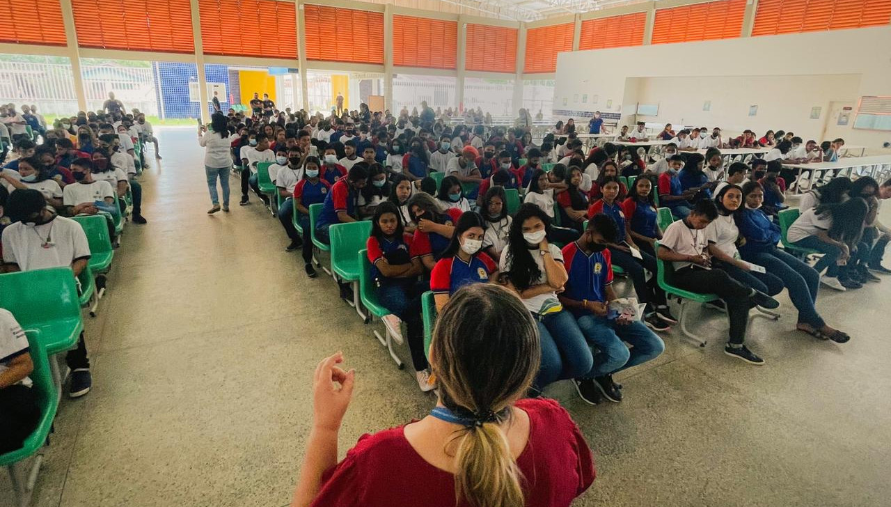 No interior do AM, Tribunal de Contas incentiva 8 mil estudantes a fiscalizar gastos públicos