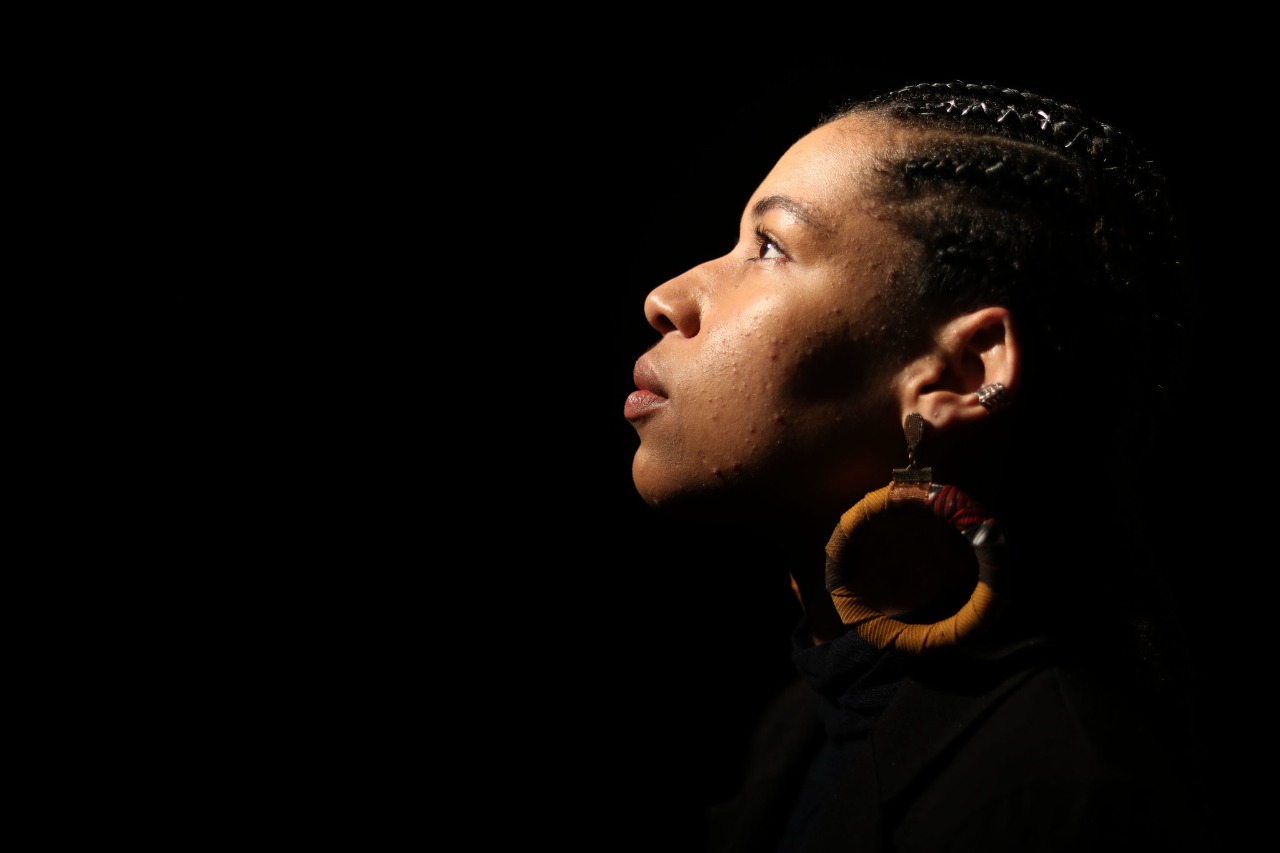 ‘Baixa presença de mulheres negras na política tem relação com o financiamento de campanhas’, aponta relatório