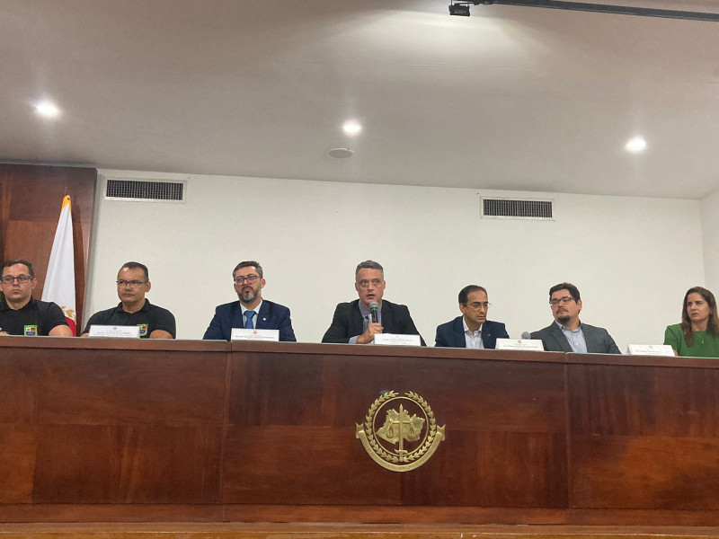 Policiais presos em Manaus sondavam vítimas e forjavam prisões para terem ‘retorno financeiro’, diz investigação