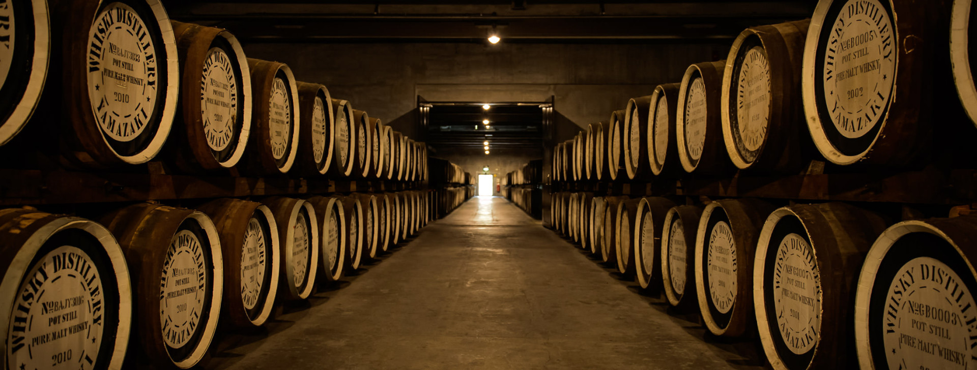 Barril de uísque escocês é vendido por milhões no Reino Unido e valor quebra recorde mundial