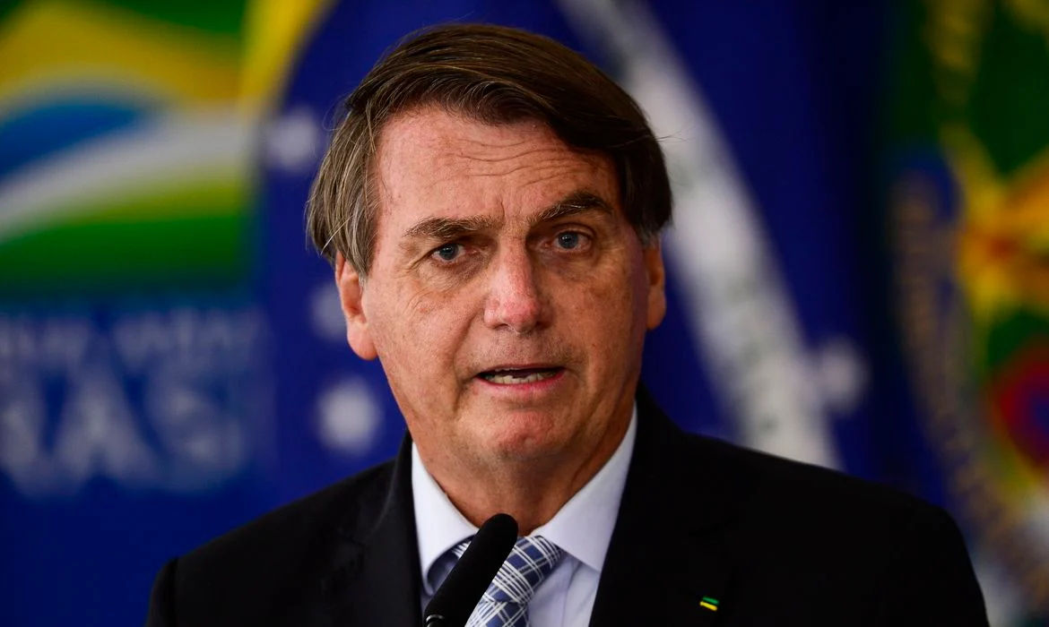 Bolsonaro declara R$ 2 milhões de patrimônio; valor é menor que de outros candidatos ao cargo