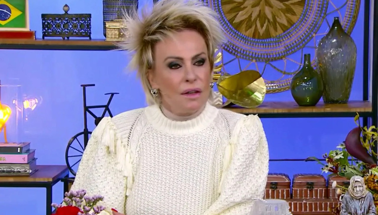 A apresentadora falava sobre o caso de racismo contra os filhos de Bruno Gagliasso e Giovanna Ewbank (Reprodução)