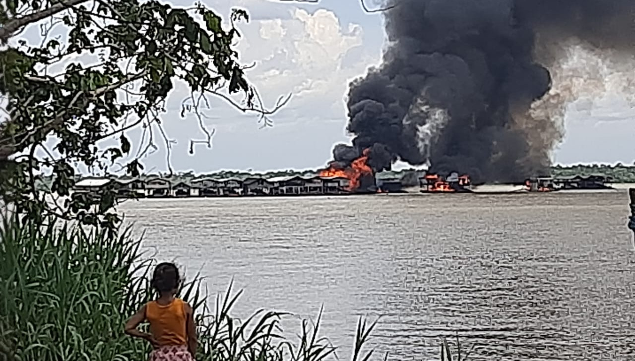 No AM, indígenas pedem retirada de dragas de garimpo ilegal do Médio Rio Negro; ‘Ou vamos fazer do nosso jeito’